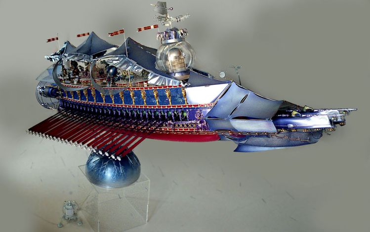 1987. Vaisseau du Cirque des Merveilles : Longueur 3,5 mètres, 500 lumières, 80 mouvements.